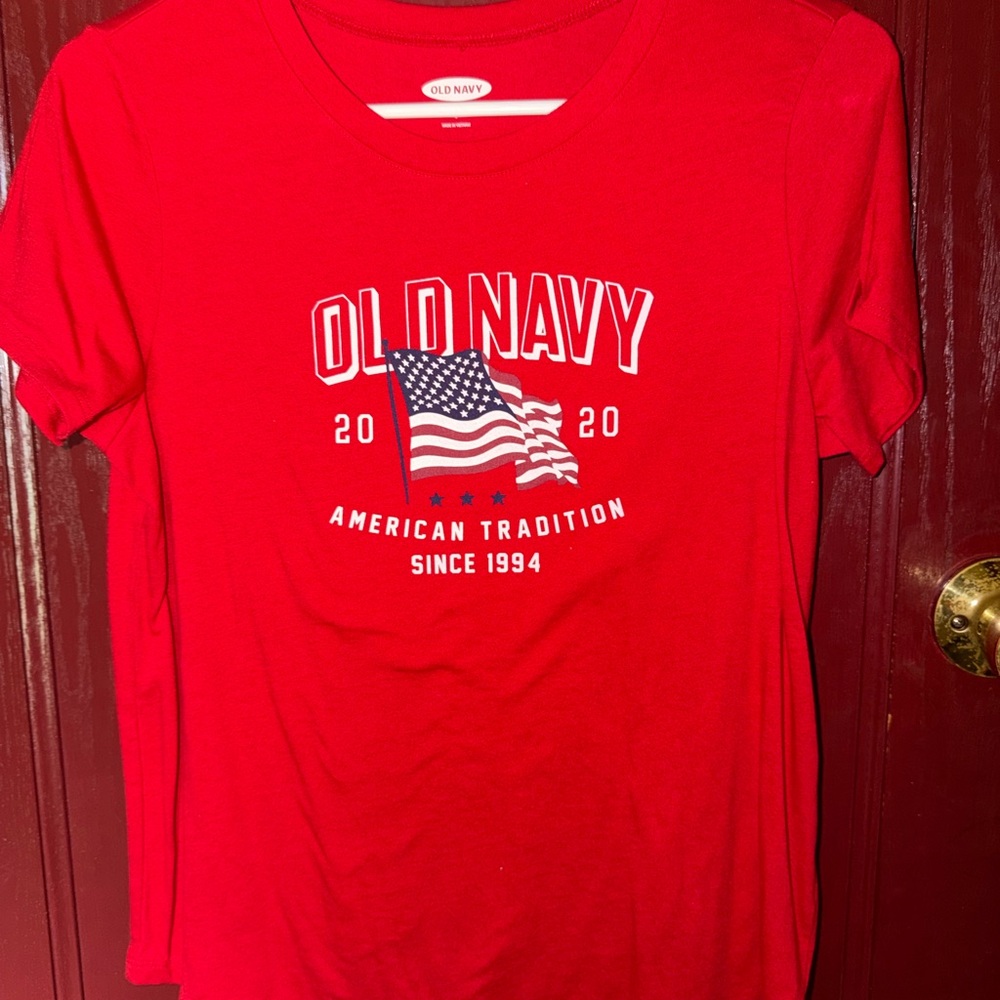 Old Navy Red Graphic American Flag Tee